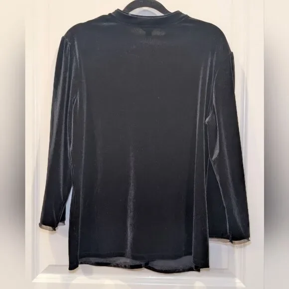 J. Jill Black Velvet Embroidered Top M Floral Whimsigoth Gothic Romantic Blouse - Picture 8 of 8